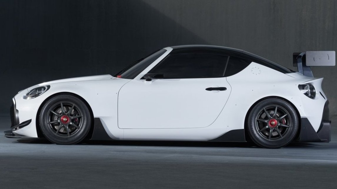 Toyota S-FR Racing, prove di mini-coupé