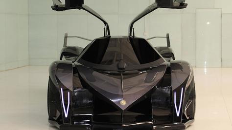 Devel Sixteen, 5 mila cavalli sotto al cofano