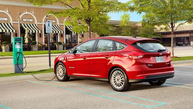 Ford: 4,5 miliardi per 13 modelli elettrici entro il 2020