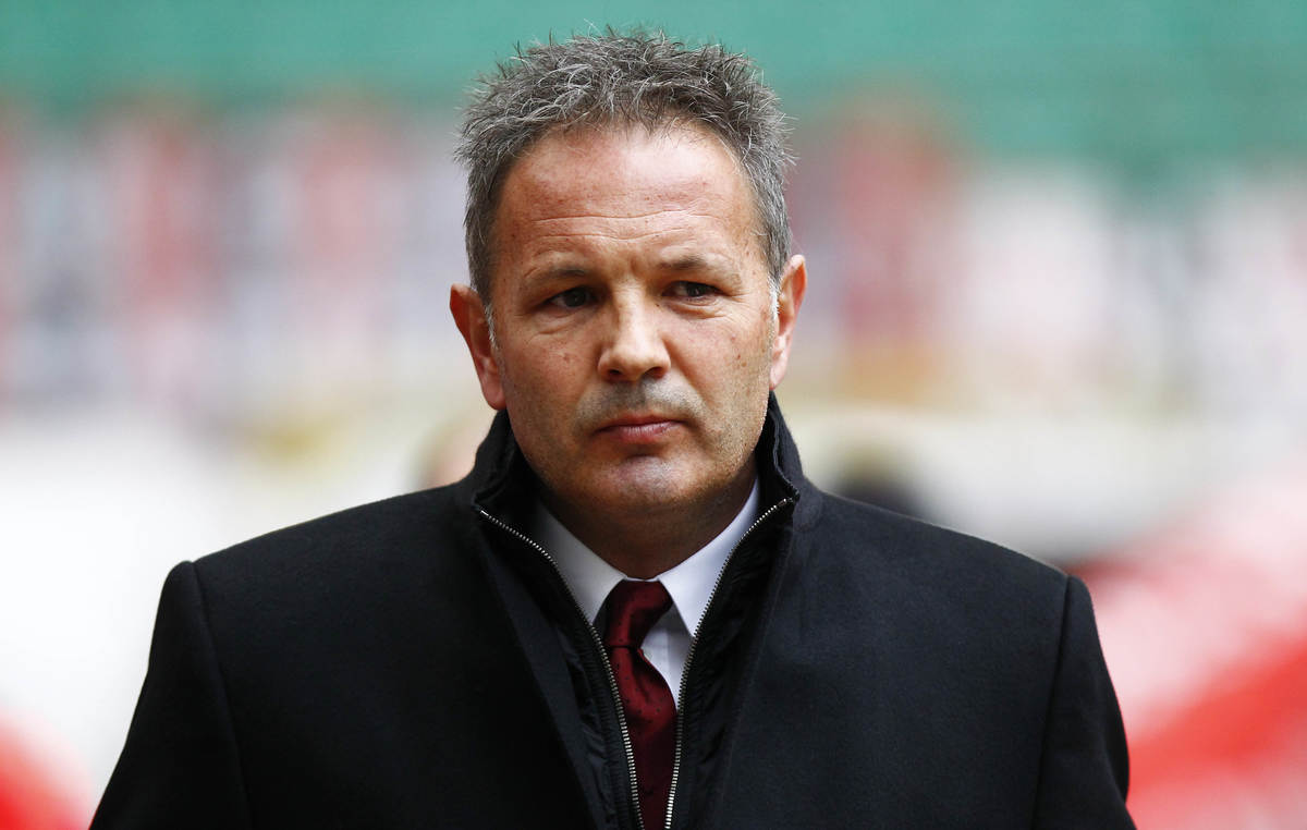 Milan, Mihajlovic si sfoga: «Arbitri, due gol annullati e rigore, non sono scemo»