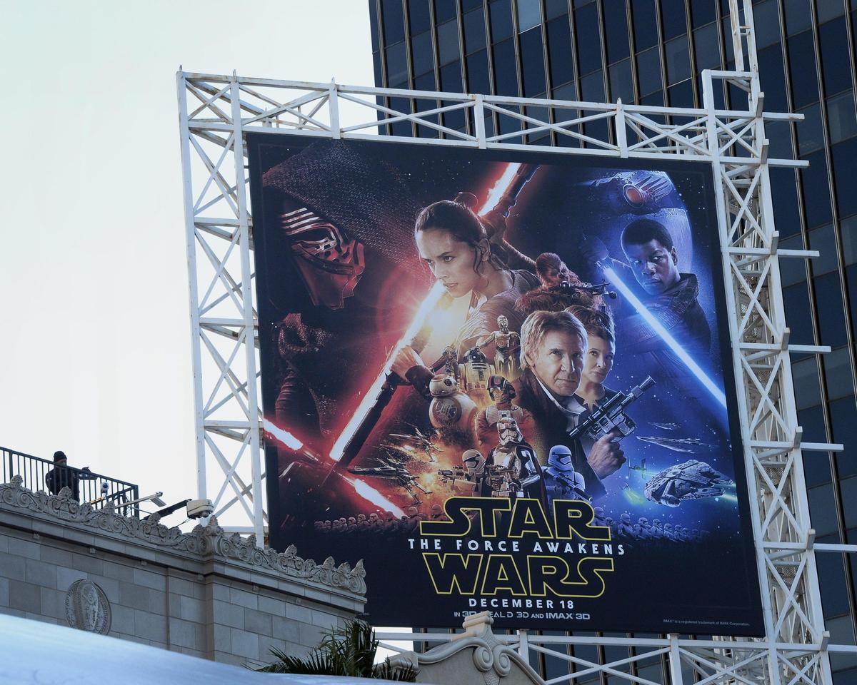 Star Wars «Il Risveglio della Forza», attesa spaziale in tutta Italia