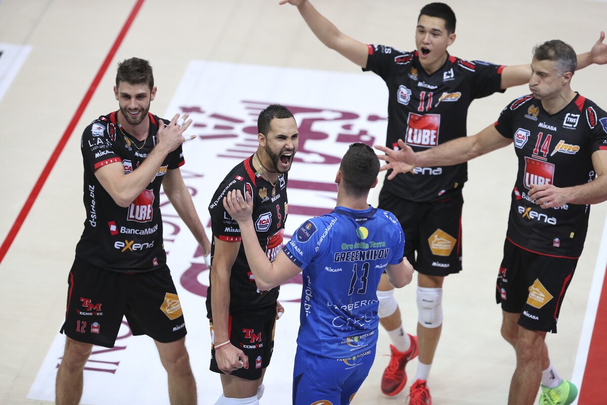 Osmany Juantorena miglior giocatore di Novembre