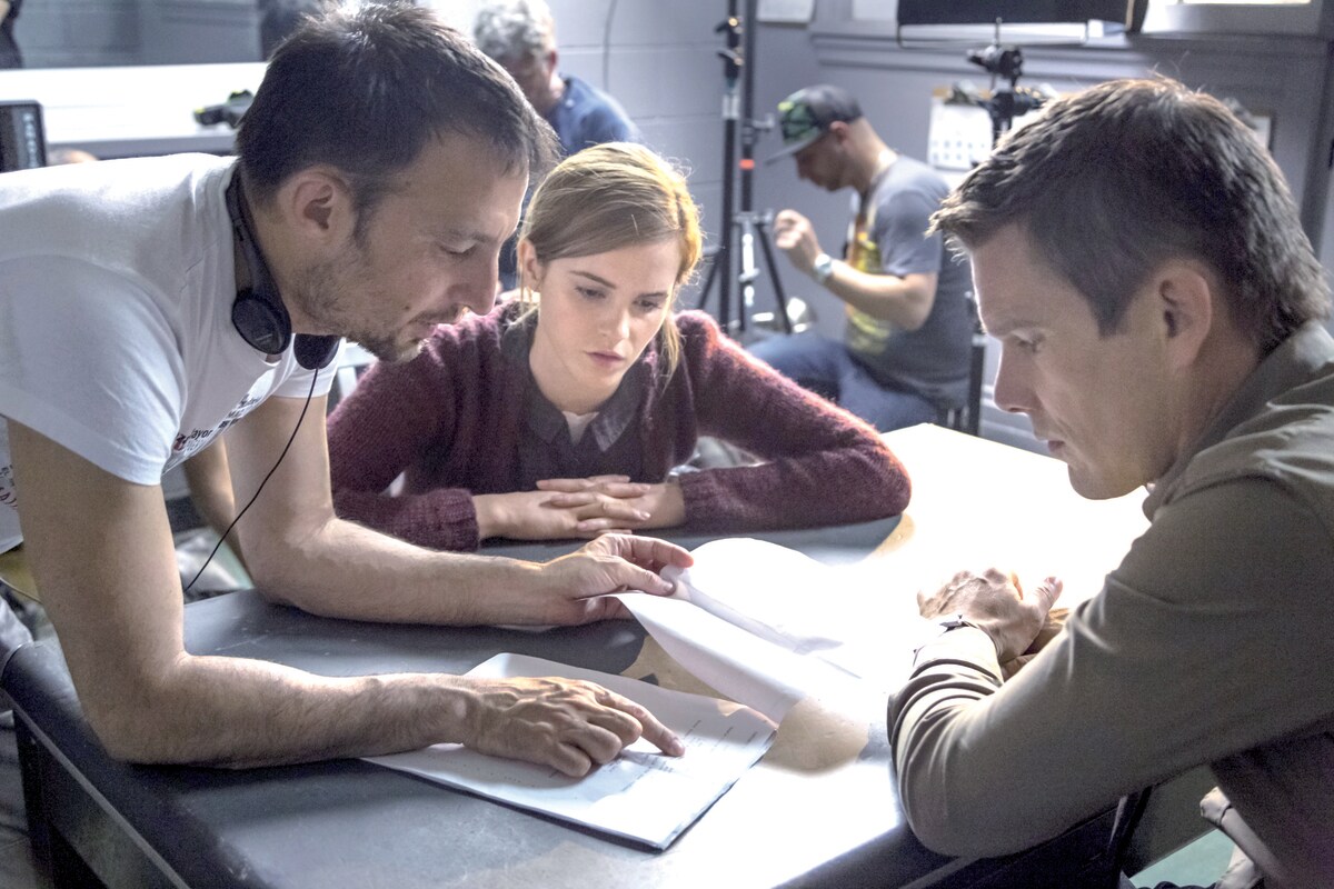 Emma Watson in Regression, lo psico-thriller di Amenàbar