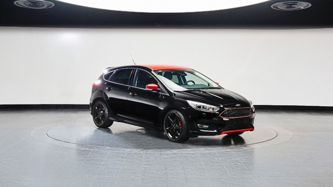 Ford Focus Black e Red Edition, sportive "urban"