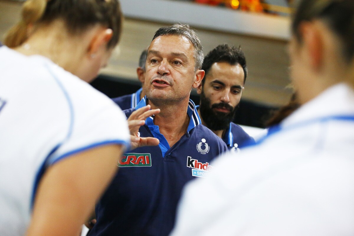 Italia alle qualificazioni per Rio2016. Le 14 convocate di Bonitta