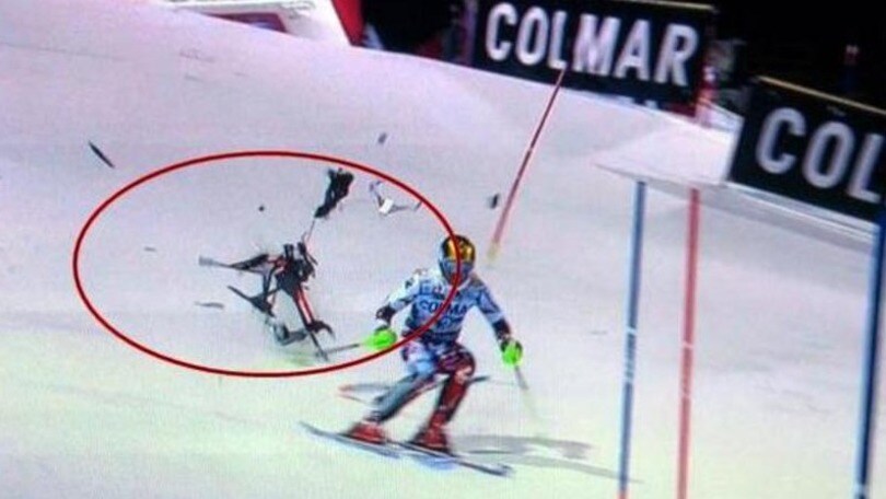 Sci, Hirscher sfiorato dal drone