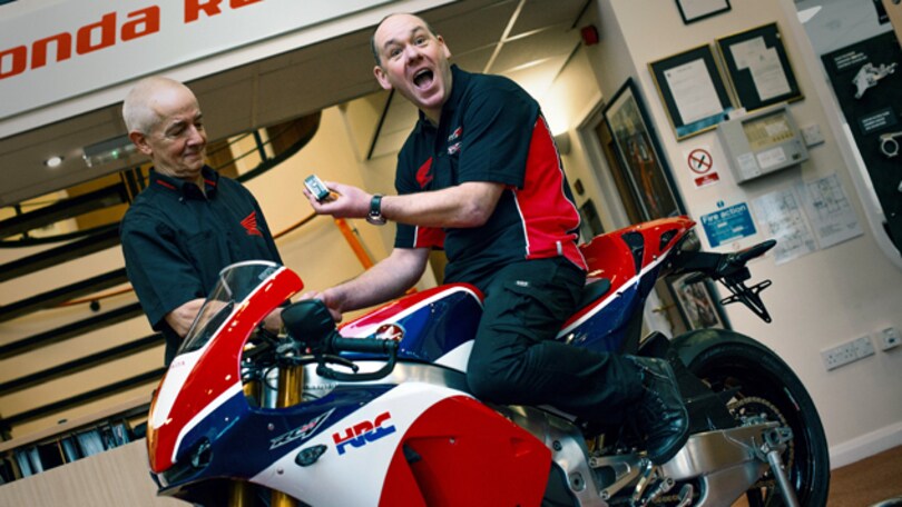 Honda RC213V-S: consegnata la prima “gemella”