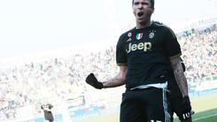 Da Mandzukic a Nedved, la Juventus pesca a Est