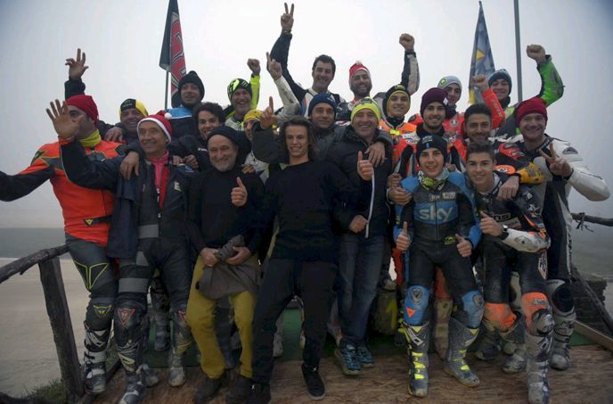 MotoGp: Valentino Rossi, la nebbia non ha rovinato la festa all'EnduRanch