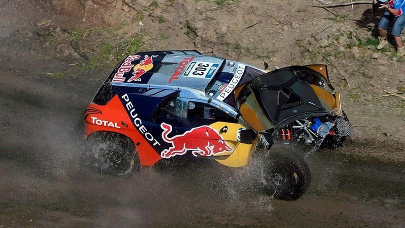 Dakar 2016, la sfortuna si abbatte sul rally