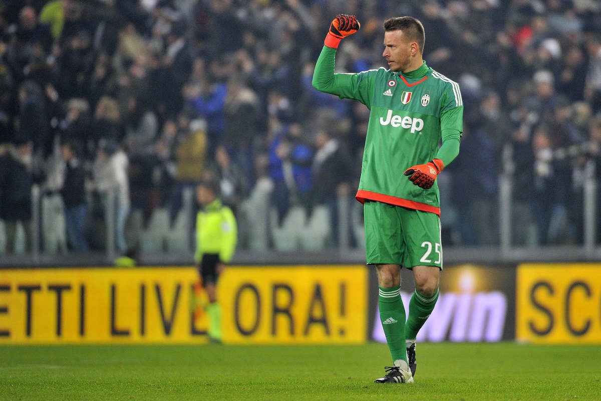 Calciomercato Juventus: Neto partirà, caccia al vice di Buffon, Marchetti o uno della «collezione»