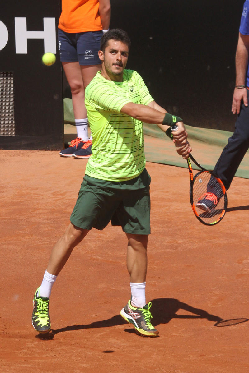 Tennis Atp Chennai, exploit Fabbiano: batte Muller e vola ai quarti