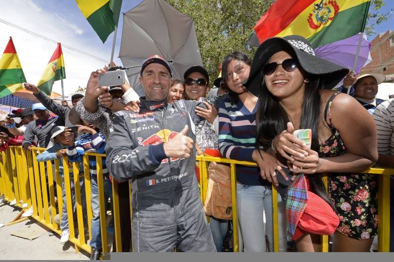 Dakar 2016, Peterhansel beffa Loeb alla tappa 6