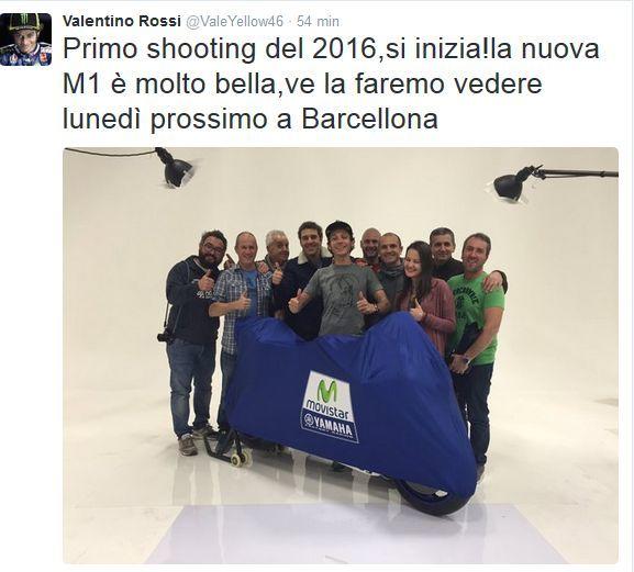 MotoGp, Valentino Rossi su Twitter: «Bella la nuova M1!»