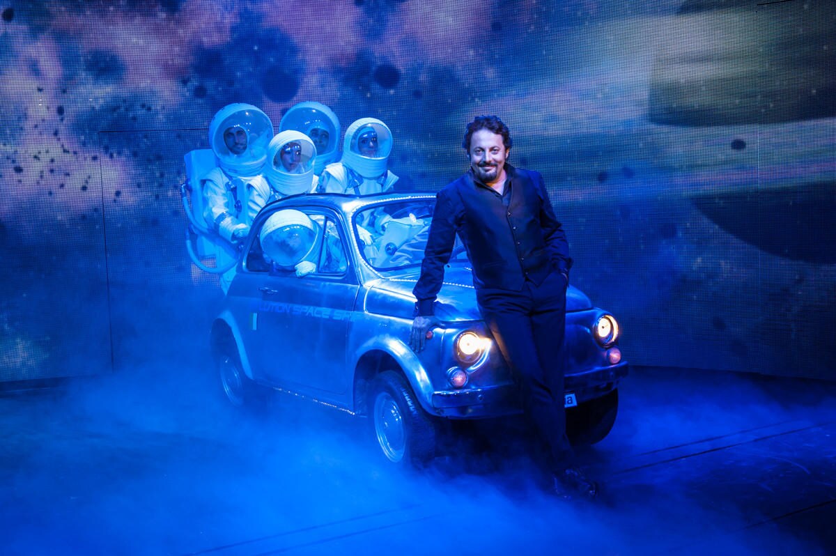 Evolushow 2.0: il ritorno di Enrico Brignano