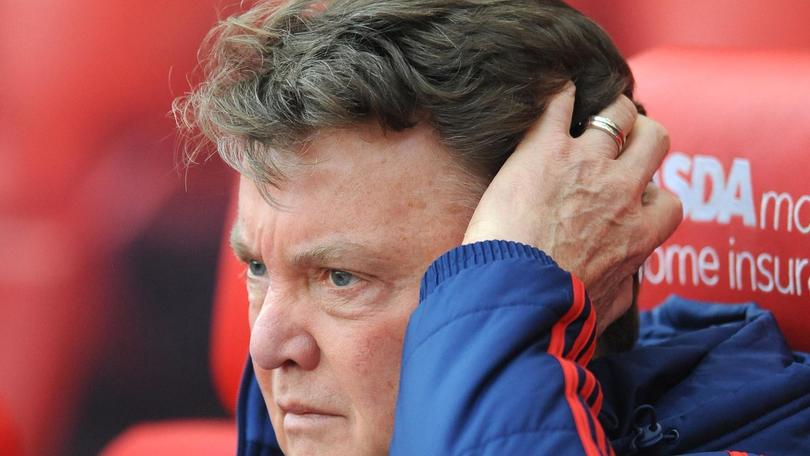 Premier League, Van Gaal insulta giornalista: «Ciccione!»