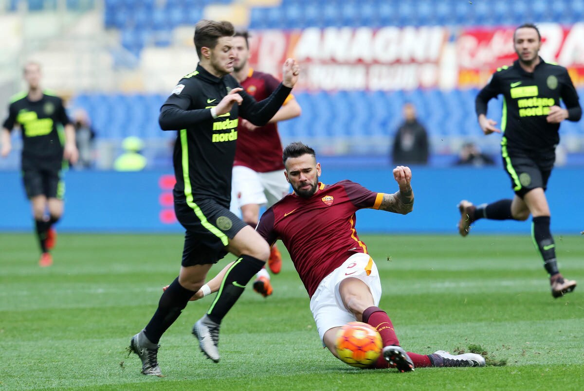 Serie A Roma, Castan: «Chiedo scusa ai tifosi». Benatia: «Tornerai un fenomeno!»
