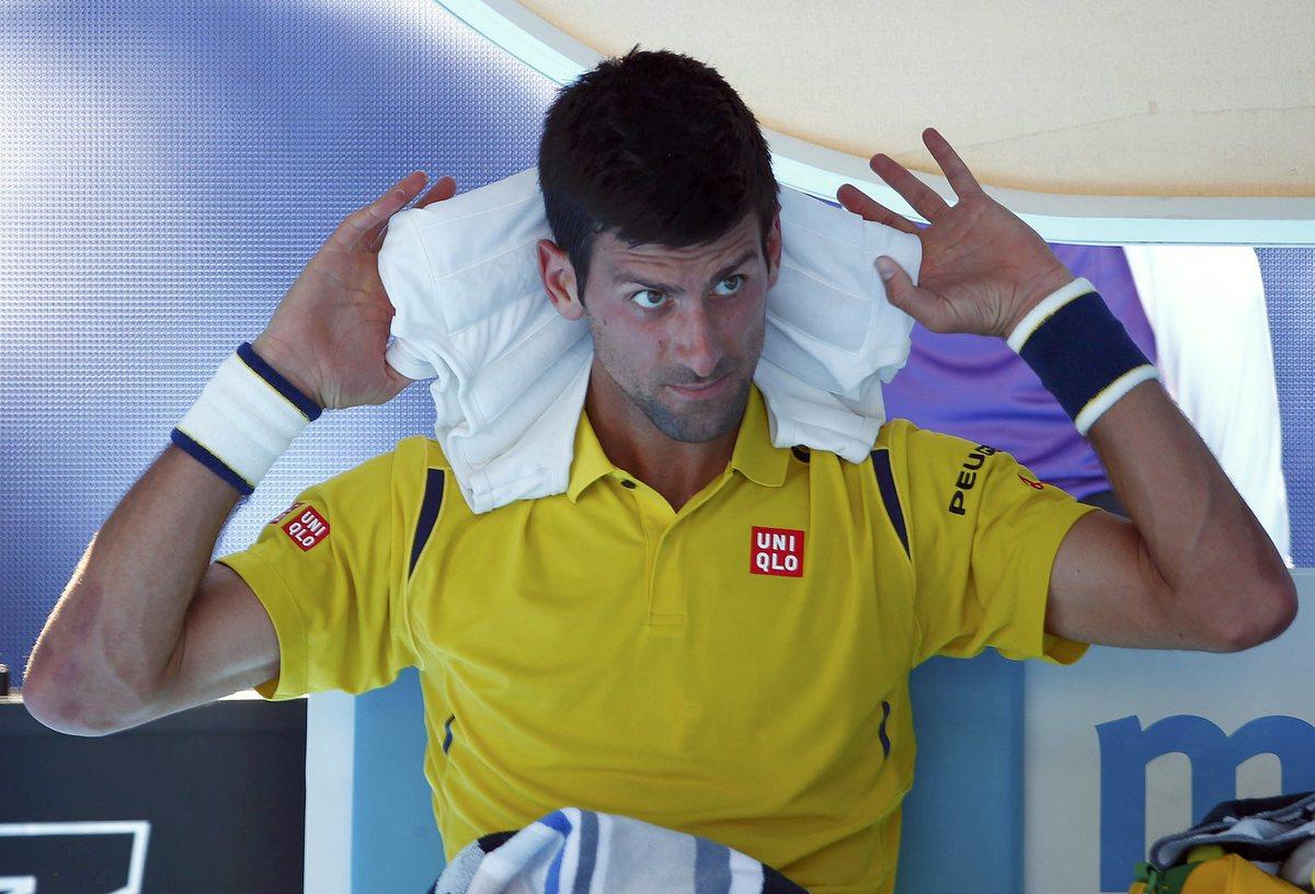 Tennis, sospette combine: avvicinato anche Djokovic