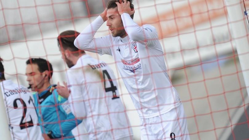 Serie B Pro Vercelli, squalificati Scavone-Legati-Filippini