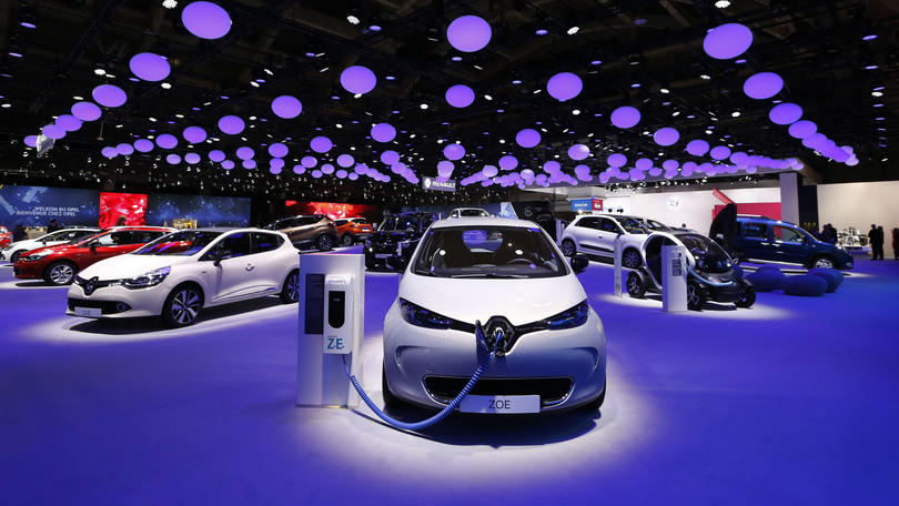 Caso Renault: attesi 15.000 richiami