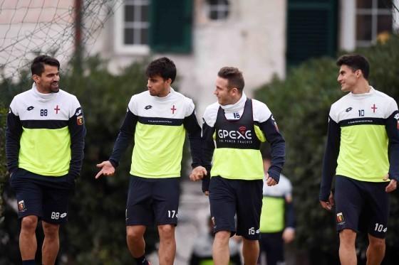Serie A Genoa, la squadra va in ritiro anticipato