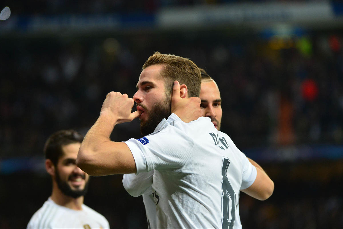 Calciomercato Real Madrid, Zidane blinda Nacho: «E' il futuro del club»