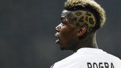Juventus, Pogba allo Stadium con il nuovo look leopardato