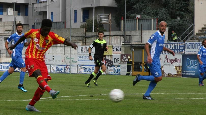 Calciomercato Lecce, l'ex Torino Diop alla Juve Stabia