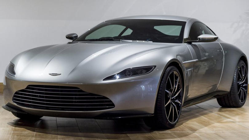 James Bond mette all’asta la sua Aston Martin