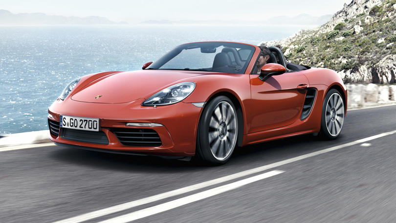 Porsche 718 Boxster: salto in alto