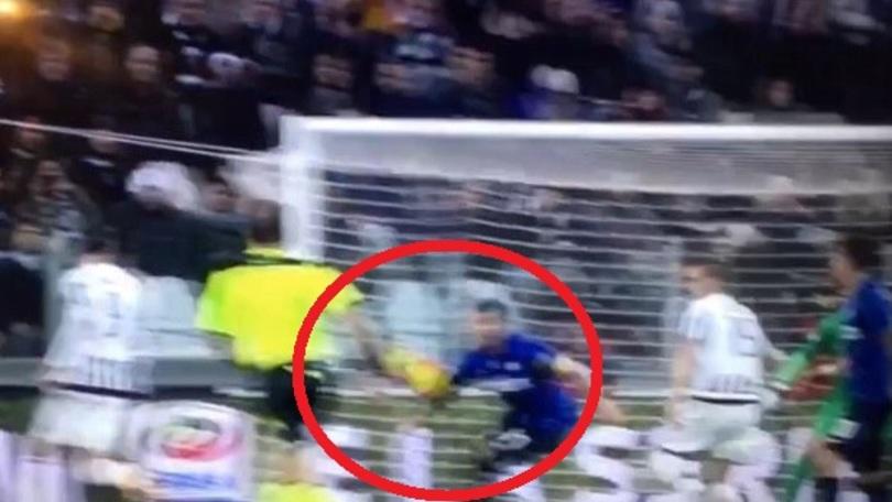 Juventus-Inter, clamoroso Medel: fallo di mano, niente rigore