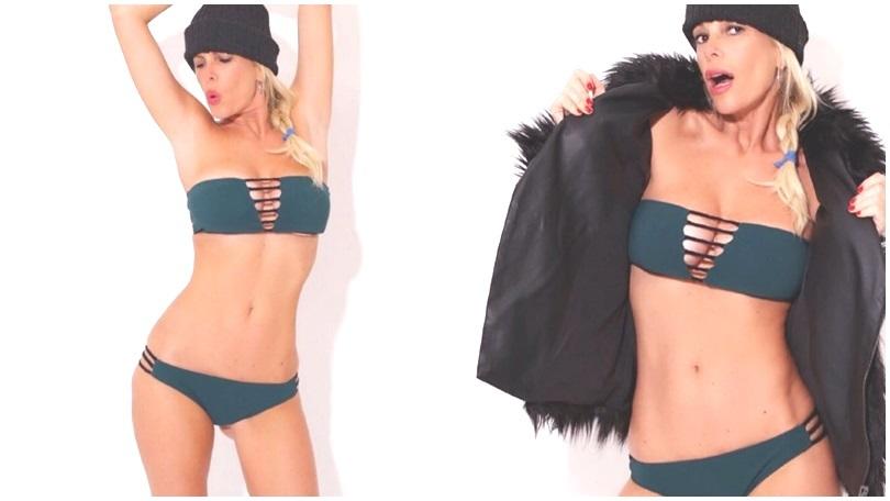 Alessia Marcuzzi in bikini: l'inverno non la spaventa