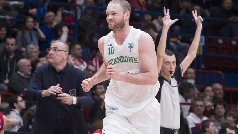 Basket Serie A, Milano sconfitta storica e... primato