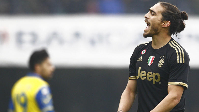 Calciomercato, la Roma su Caceres: superate Inter e Napoli