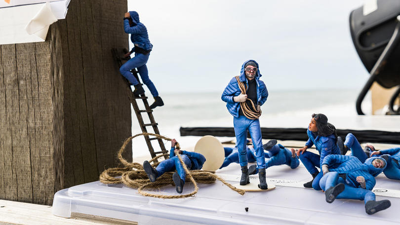 I viaggi di Gulliver la prima campagna pubblicitaria SS16 di Moncler
