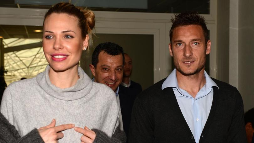 Serie A Roma, Ilary Blasi rivela: «Il ritiro di Totti? Ci siamo»