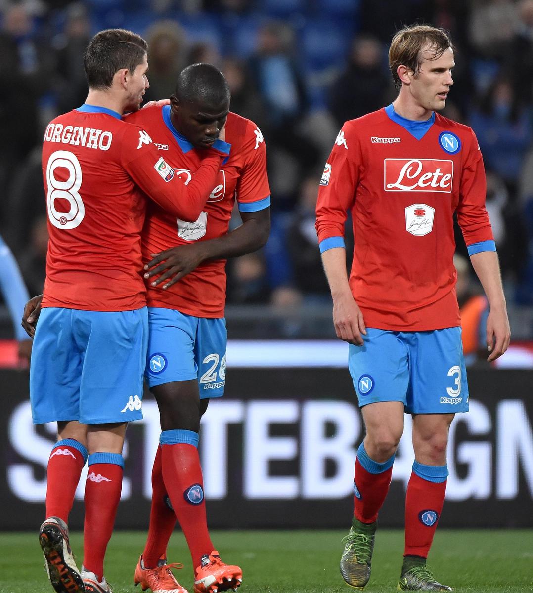 Lazio-Napoli sospesa 4 minuti per cori razzisti contro Koulibaly