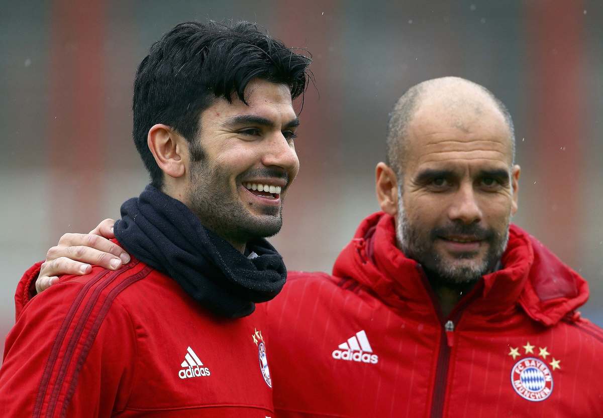 Calciomercato, Guardiola: «Sono come una donna»
