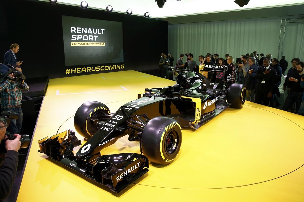 F1 Renault, Taffin: «Dimezzeremo il gap con la Mercedes»