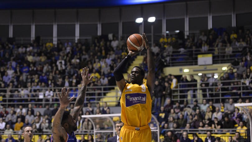 Basket Serie A, Reggio in fuga, Torino reagisce