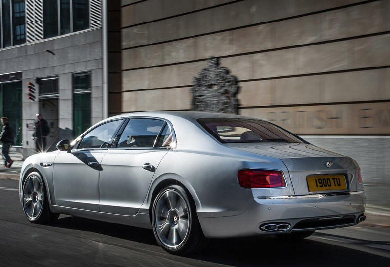 Bentley Flyng Spur: il lusso è più estremo
