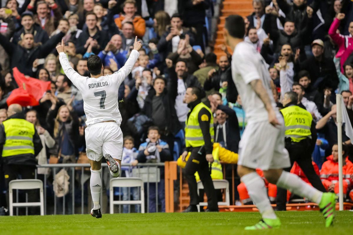 Liga: Real Madrid-Athletic Bilbao 4-2, Valencia-Espanyol 2-1