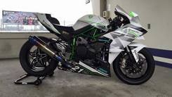Kawasaki a 385 km/h: più veloce di F1 e MotoGP
