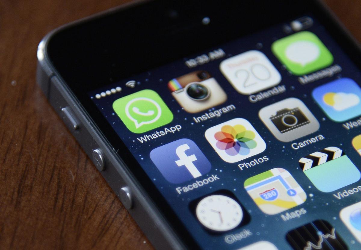 Whatsapp, ecco il metodo per scoprire se il partner vi tradisce
