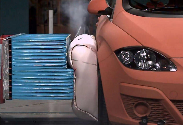 Airbag, in futuro sarà anche esterno