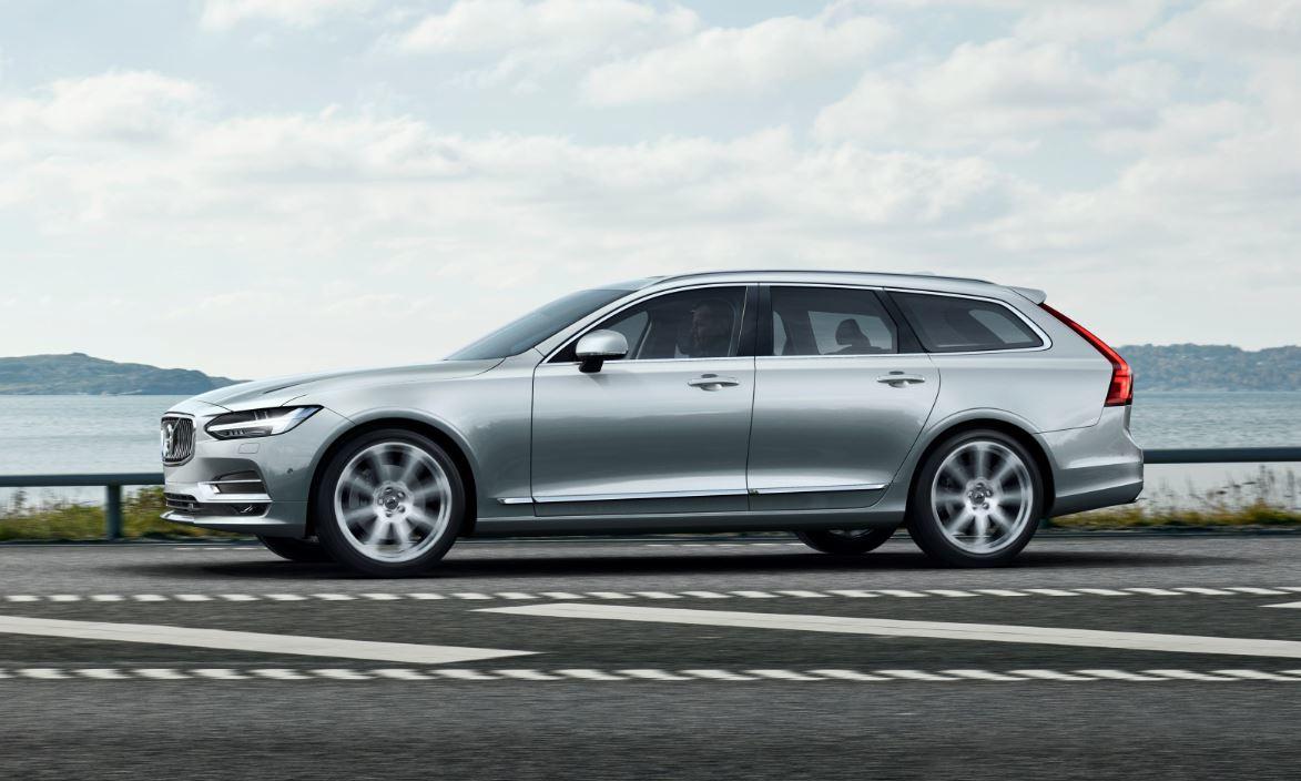 Volvo V90, la station di lusso sfida le tedesche
