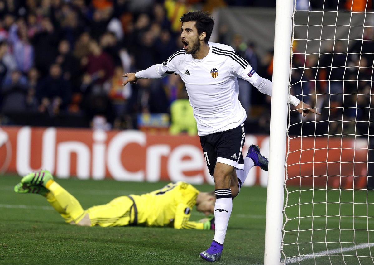 Risultati Europa League: Valencia a raffica, solo un pari per il Liverpool