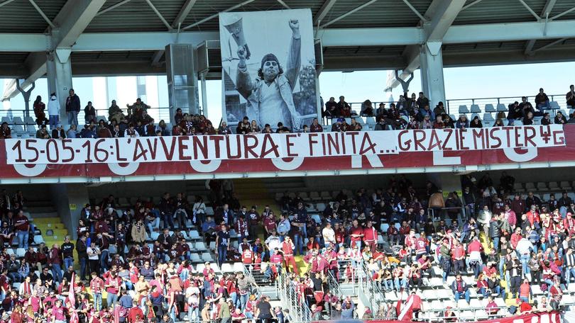 Torino, i tifosi a Ventura: «L'avventura è finita!»