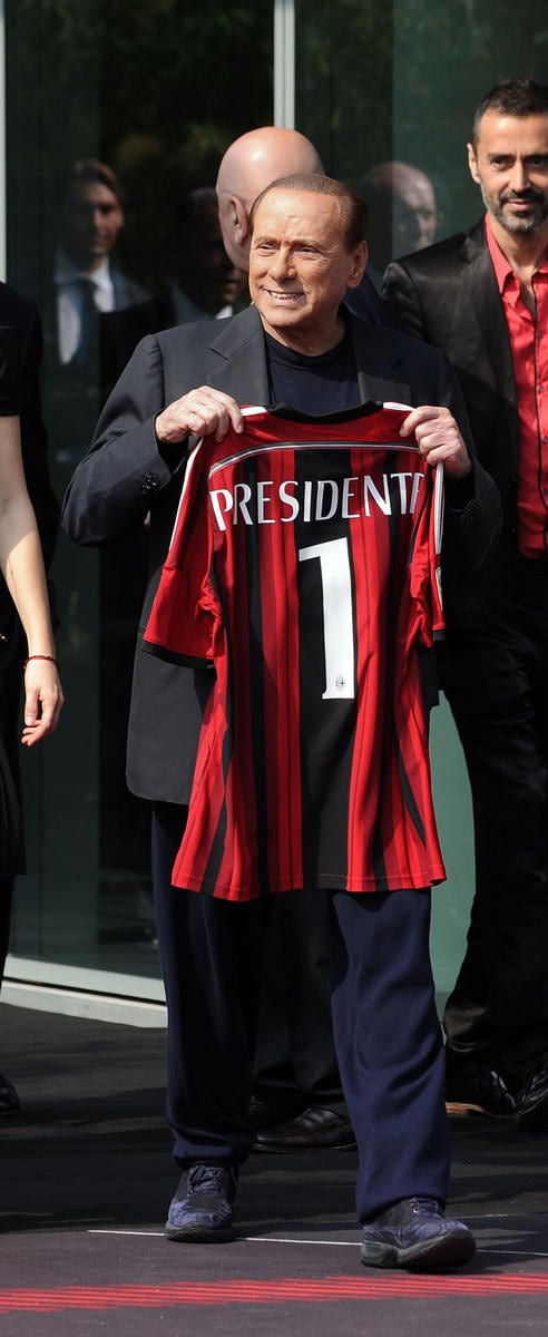 Berlusconi a Donatella Scarnati: «Ci rivediamo fra 30 anni ancora al Milan»