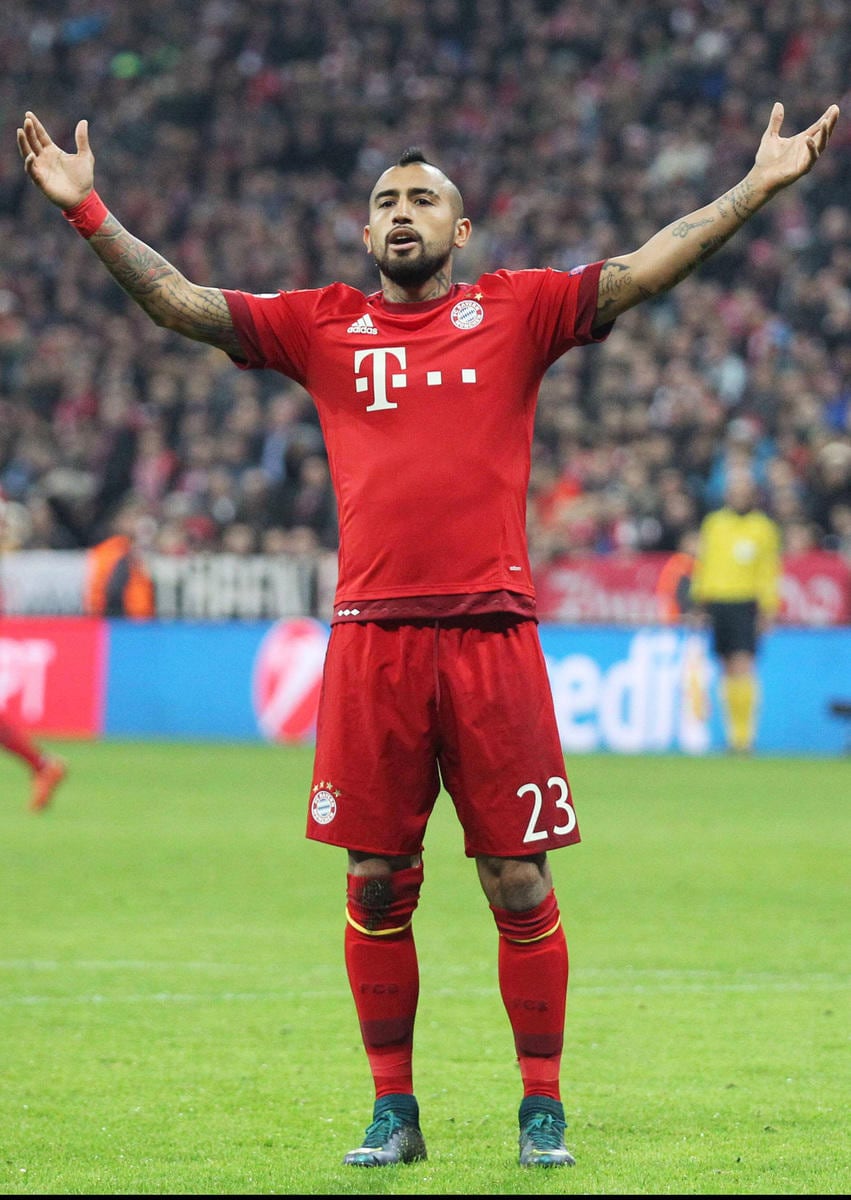 Bayern, Vidal ci ricasca: «Lascia l'albergo della squadra in piena notte»